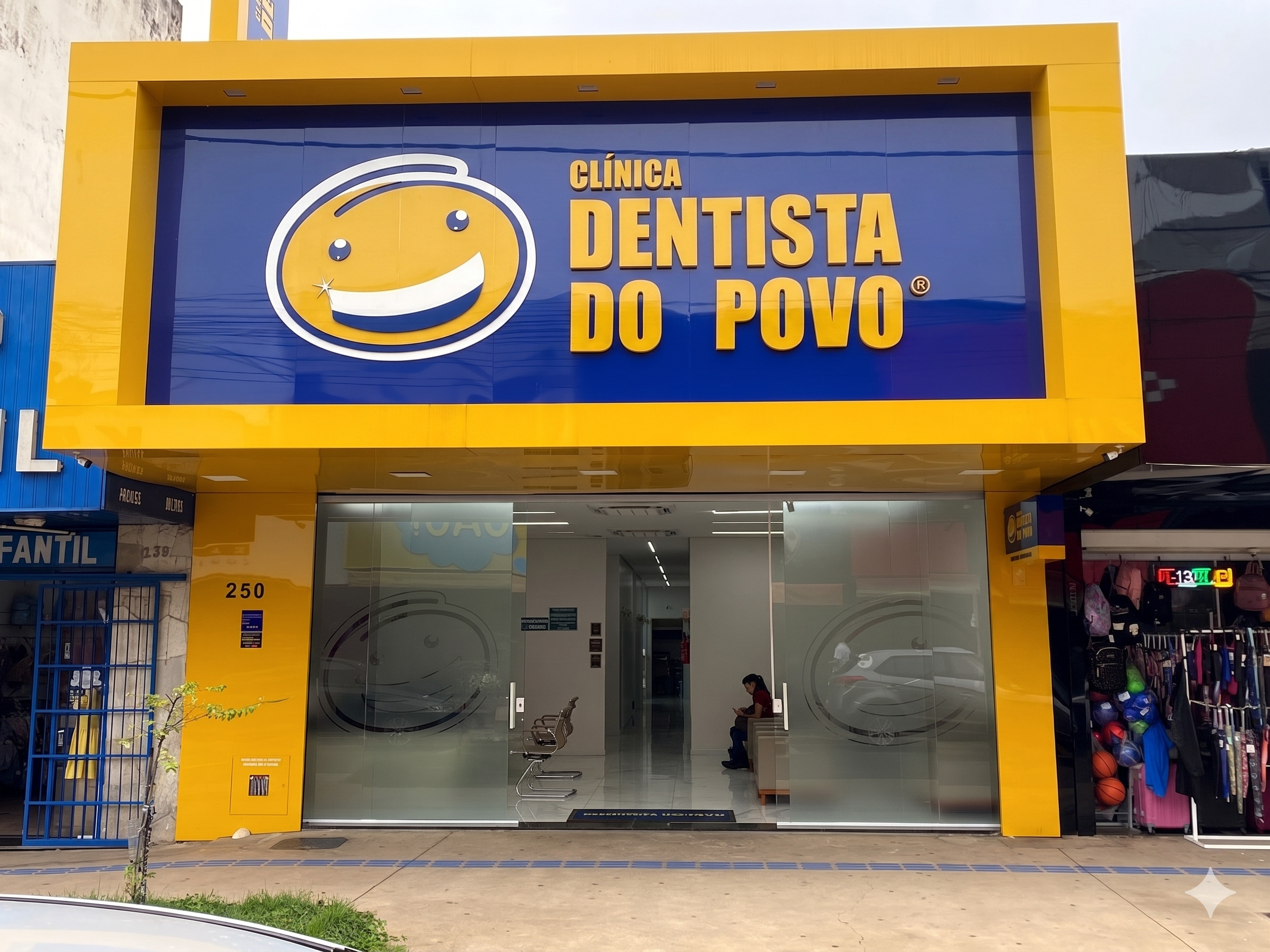 Fachada Clínica Dentista do Povo - Clínica Dentista do Povo - Araguari