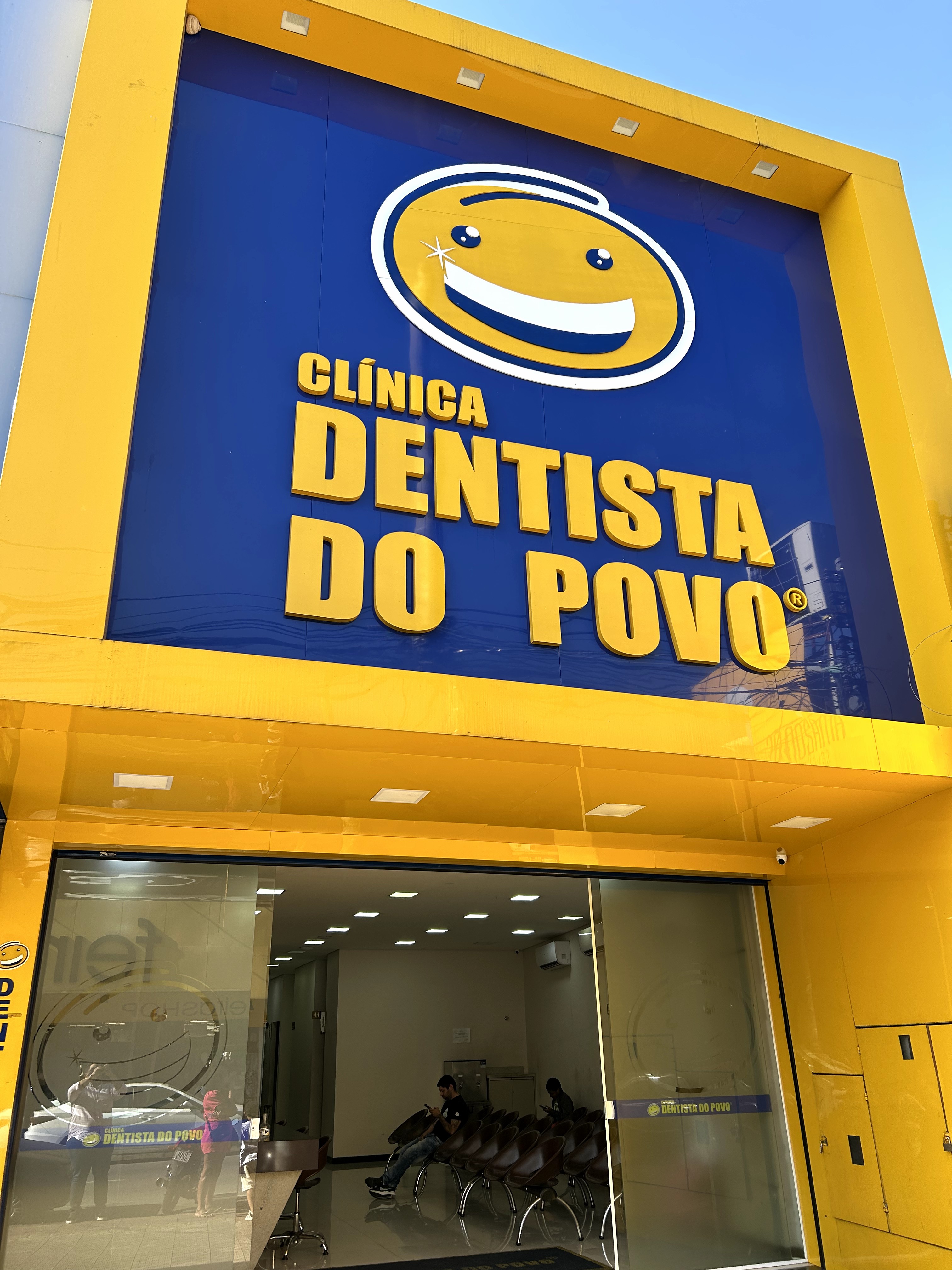 Fachada Clínica Dentista do Povo - Clínica Dentista do Povo - Betim